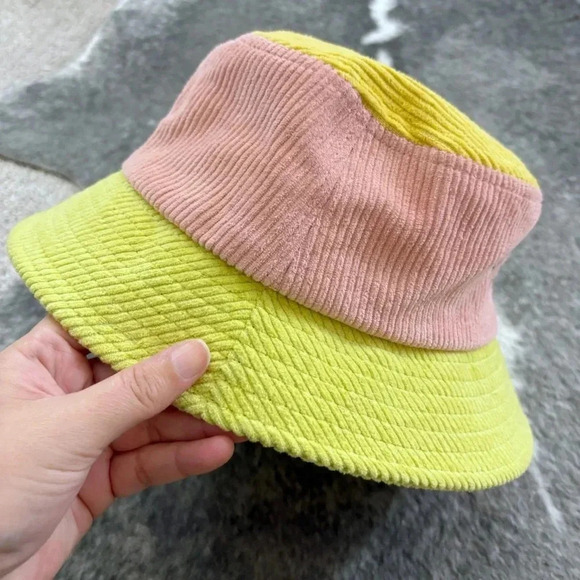 The Peach Fuzz Just Getting Bi Bucket Hat - Picture 6 of 13